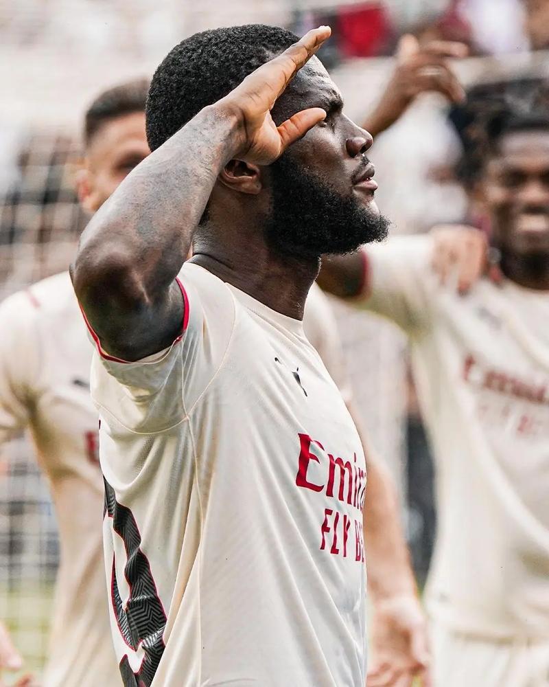 几十人参与斗殴，网传安徽省青少年足球联赛爆发大规模冲突