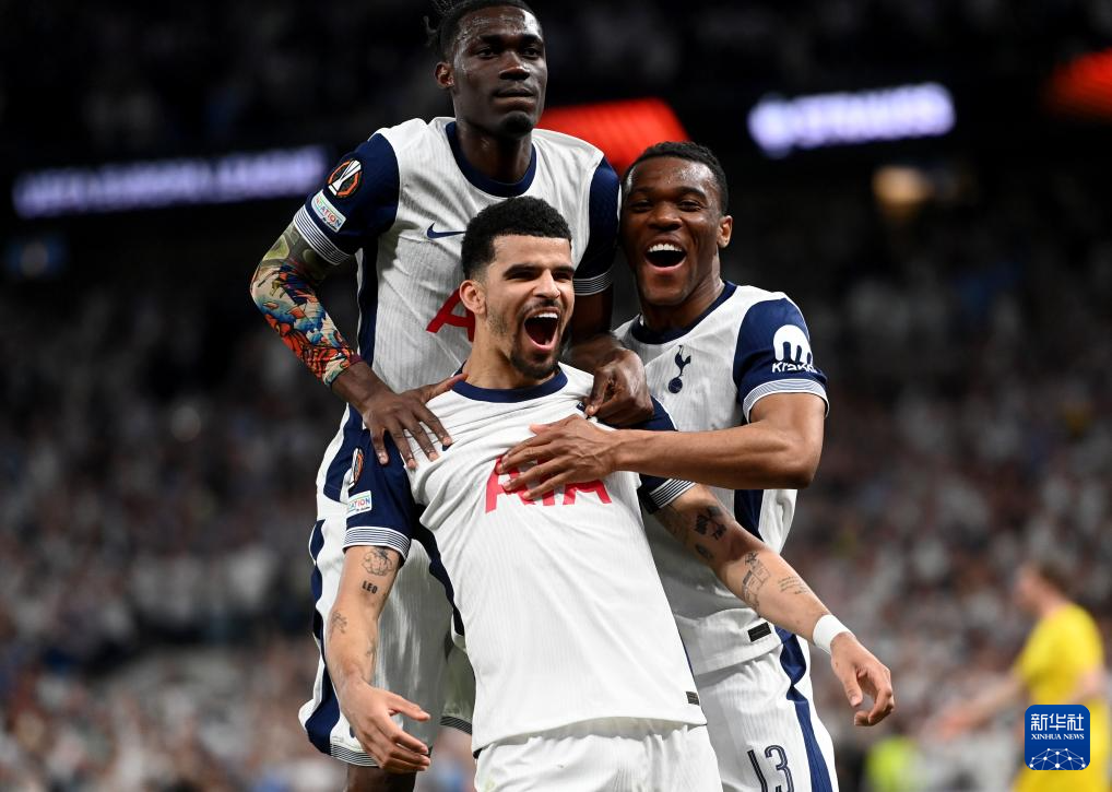 足球报：海牛资金有困难，但追加奖金第一时间就发到球队手中（足球报：海牛资金紧张，追加奖金已立刻发放到队里）