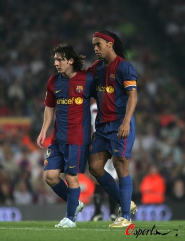 阿斯：恩德里克租借里昂已经敲定，即使阿隆索离任也不会改变（阿斯：里昂已确定租借恩德里克，阿隆索去留不影响交易）