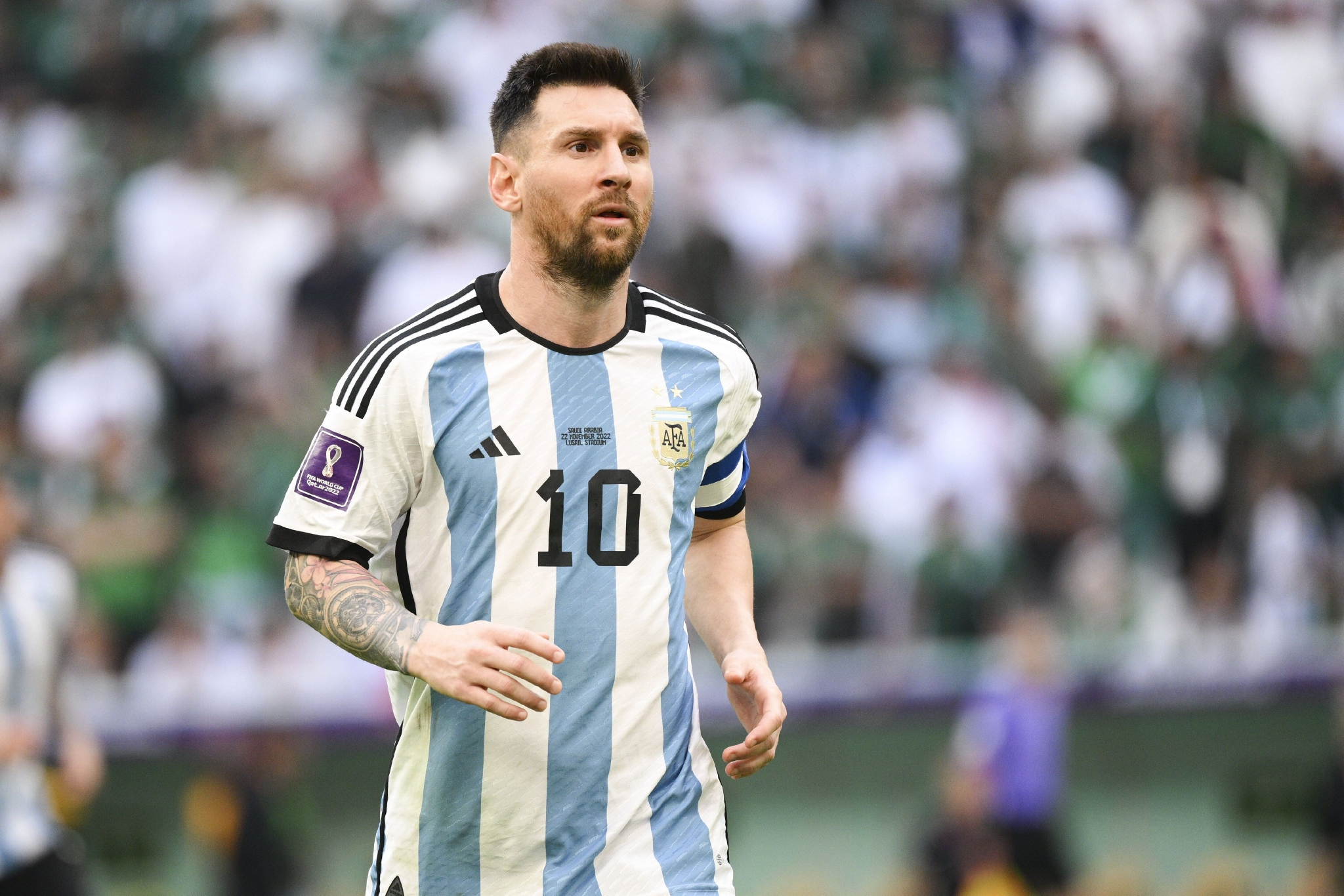 跟队：国米准备和卡洛斯-奥古斯托谈续约，双方已初步接触（队记：国米拟与卡洛斯-奥古斯托商谈续约，双方已展开初步沟通）