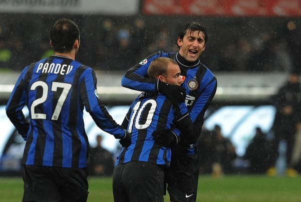 接下来的一个月再进10球，姆巴佩将跃升经典射手榜，仅次于梅西领先C罗（未来一月再进10球，姆巴佩将升至经典射手榜次席，仅逊梅西并反超C罗）