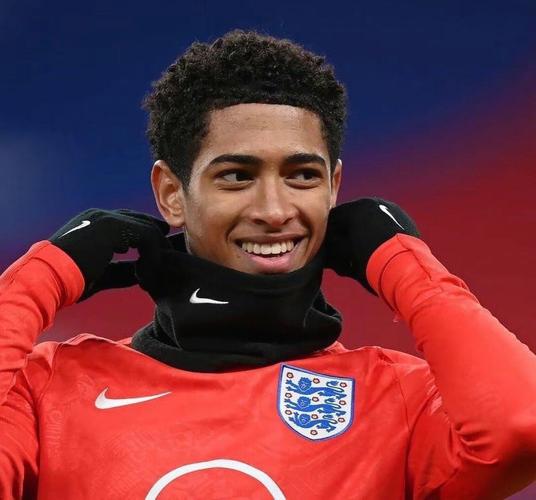 肖赧：现在炒掉米利西奇可能性小，热身赛输球不触发下课（肖赧：米利西奇暂时安全，热身赛失利不影响帅位）