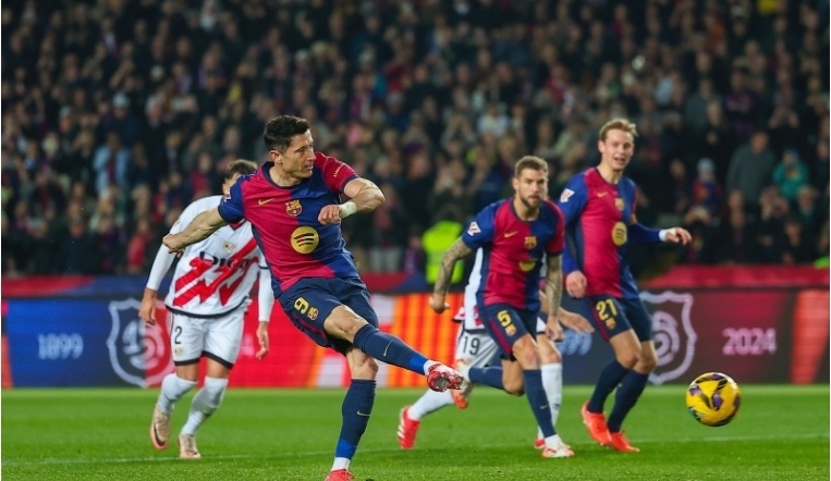 美媒：保罗当着全队质疑卢16年总冠军含金量后矛盾变得不可调和（美媒曝：保罗当众质问卢2016年冠军成色，双方矛盾彻底决裂）