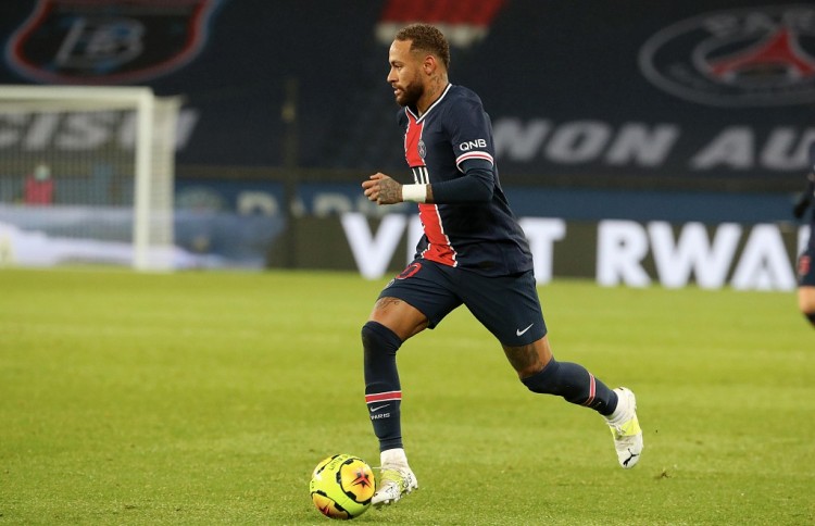 记者：多队关注赫塔16岁中场艾希霍恩，球员解约金1000-1200万