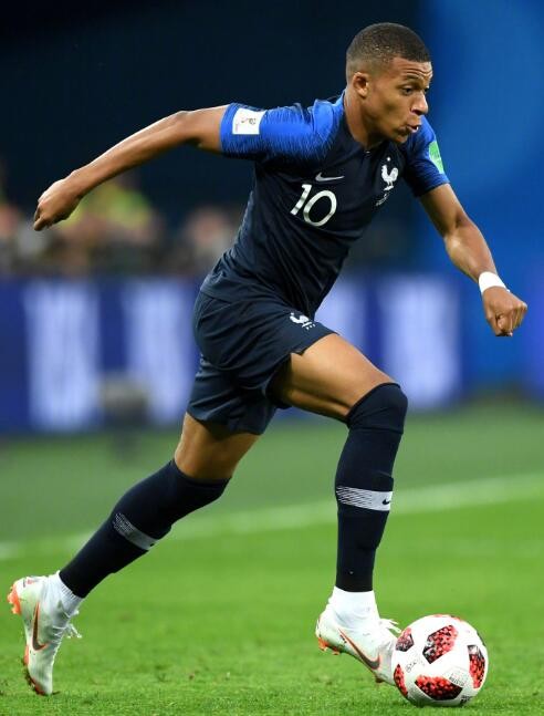 公益行，中国足协“女足进校园”活动走进贵州省毕节市织金县（中国足协“女足进校园”公益活动走入贵州毕节织金县）