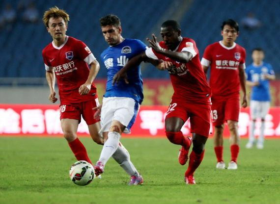 穆帅：非五大联赛球队如今不会赢欧冠，上次还是我带的波尔图（穆里尼奥：当下五大联赛之外难夺欧冠，上一次还是我率波尔图登顶）