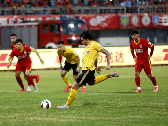 卡内达：弗兰克是浙江队史最优秀外援；刘浩帆出现了韧带伤病