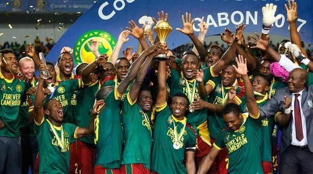 亚精英第六轮最后两场比赛已经结束，申花客场0-1不敌广岛三箭，FC首尔1-1战平墨尔本城。（亚精英第六轮收官战落幕：申花客场0-1负广岛三箭，FC首尔1-1平墨尔本城）