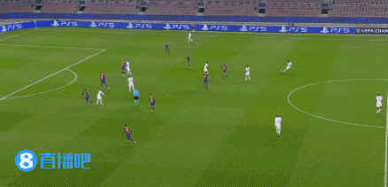 我晒干了沉默！河南后卫周缘德晒与网红田一名合影（打破沉默！河南后卫周缘德晒与网红田一名合影）