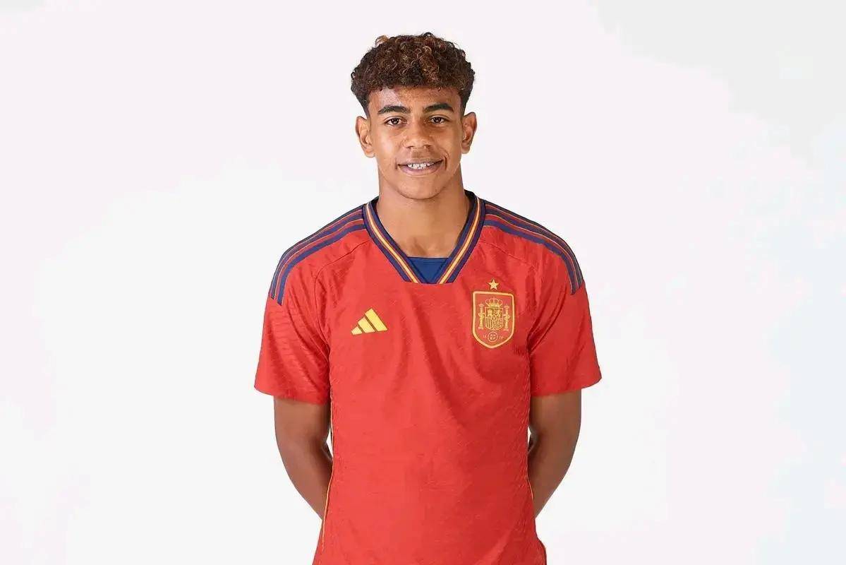 西媒：只要巴萨夺冠拉波尔塔就能再任，丰特想拉拢梅西恐没戏（西媒：巴萨若夺冠拉波尔塔可连任，丰特拉拢梅西恐难成行）